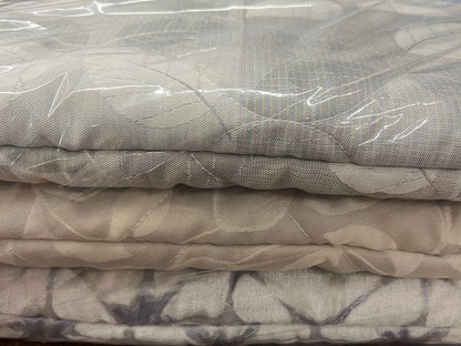 FMS Dog Beds packs of beds designed to fit RuffLand™ Performance Kennels, shown in various sizes and colors.
