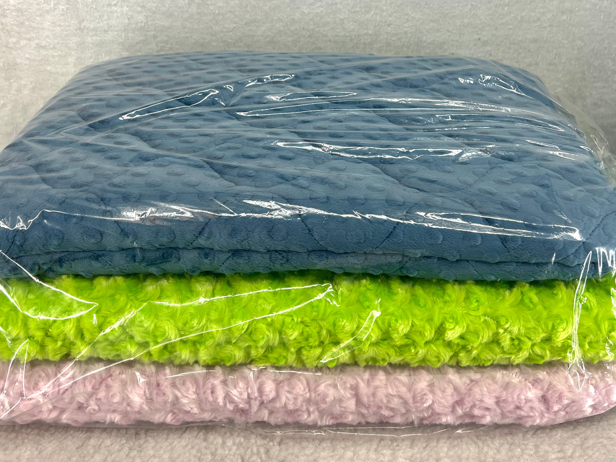 FMS Dog Beds packs of beds fitting RuffLand™ Performance Kennels, with soft, durable fabric and supportive cushioning.