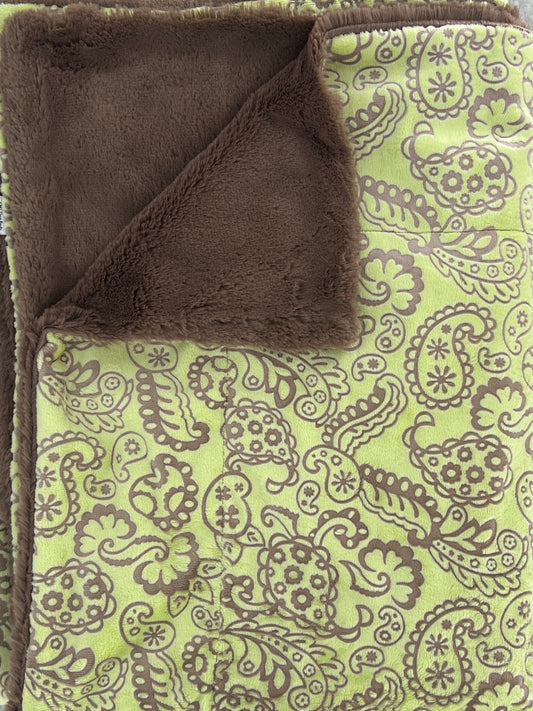 Soft Fms Dog Beds Minky 5x6 foot blanket, cozy and plush for dogs, shown draped over a bed or resting spot.