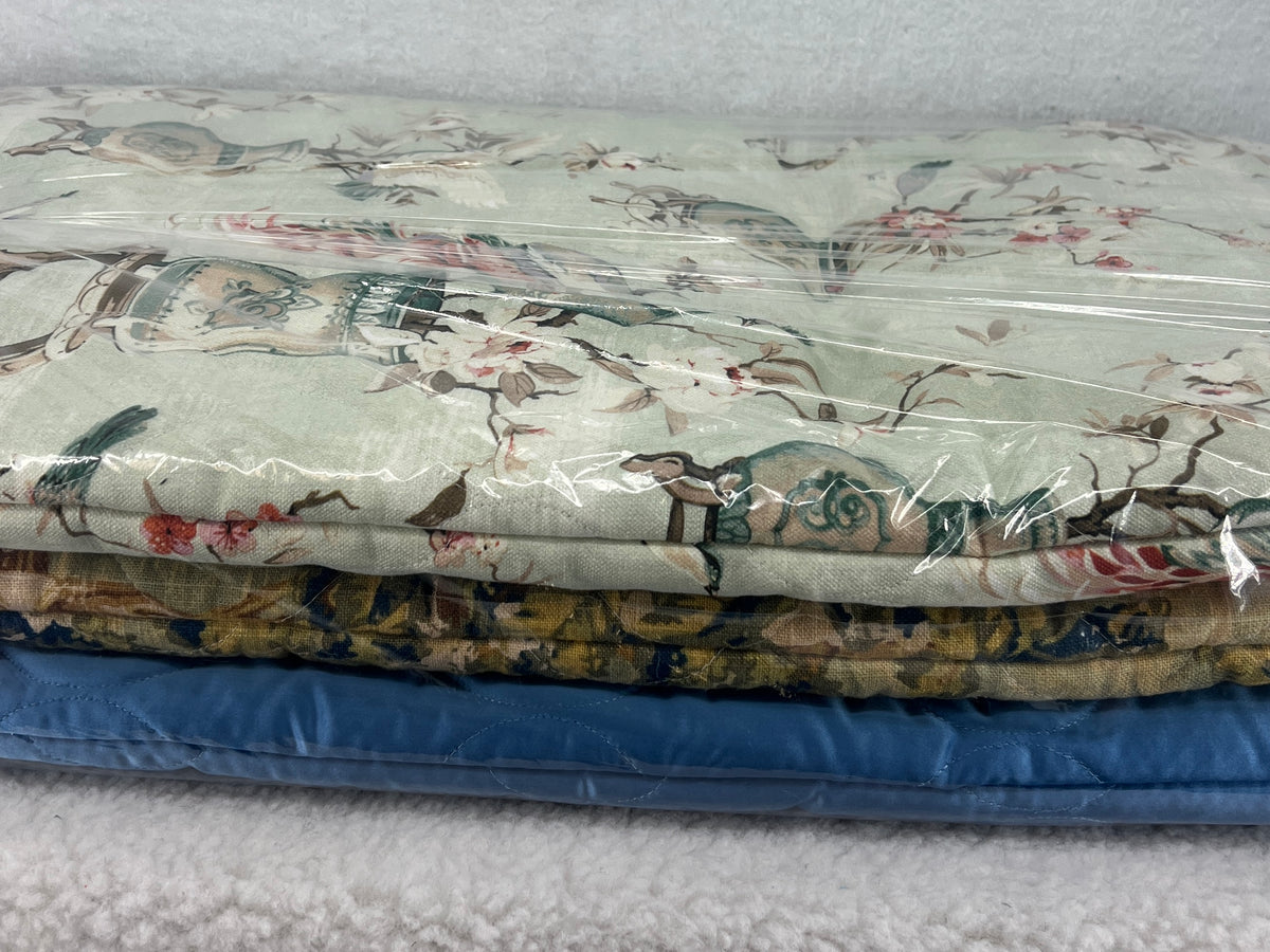 FMS Dog Beds packs of beds designed to fit RuffLand™ Performance Kennels, showing plush, comfortable bedding inside kennel.