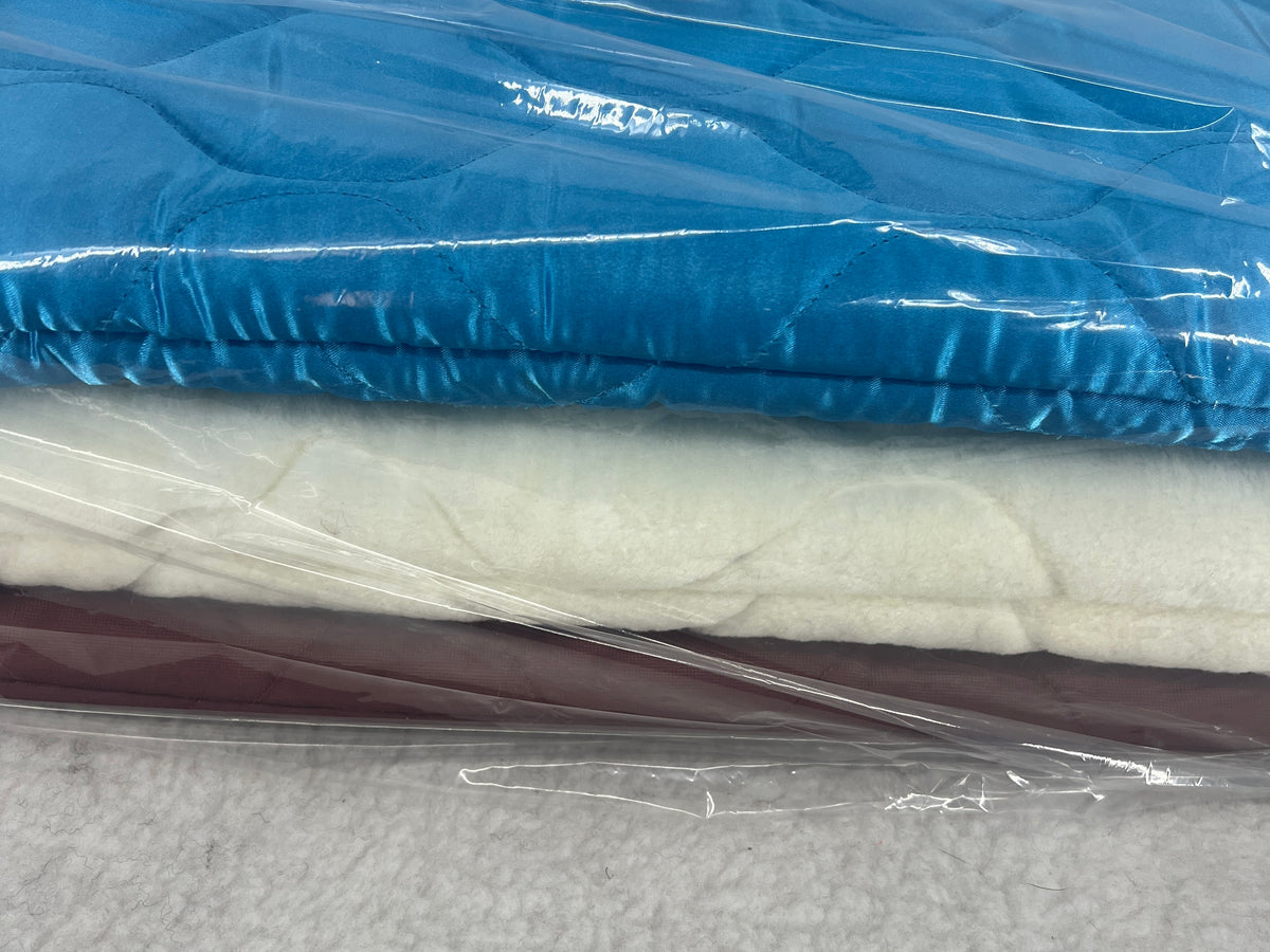 FMS Dog Beds packs designed to fit RuffLand™ Performance Kennels, featuring durable, comfortable bedding for dogs.