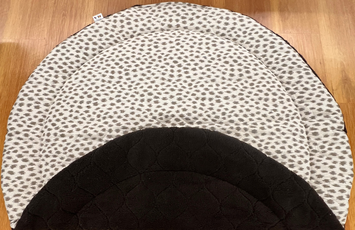 Rounds and Square