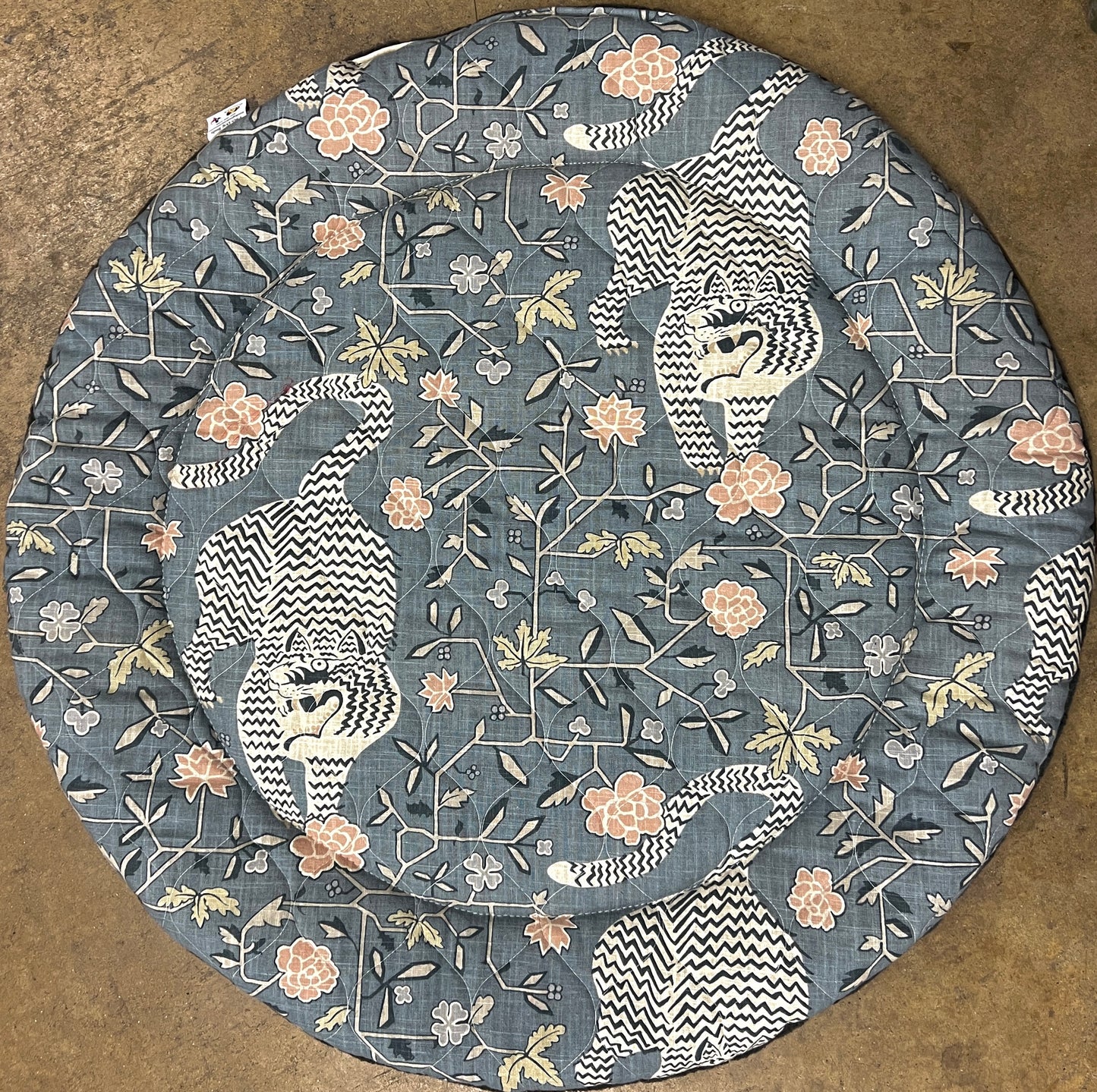 Rounds and Square