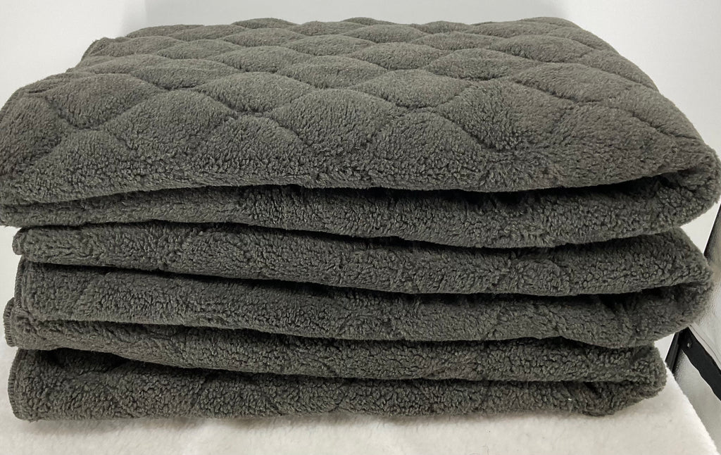 Whelping Blankets - FMS Dog Beds